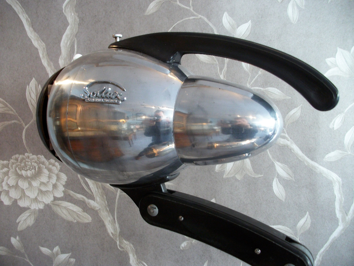 medical Sollux Hanau original Bauhaus Era light